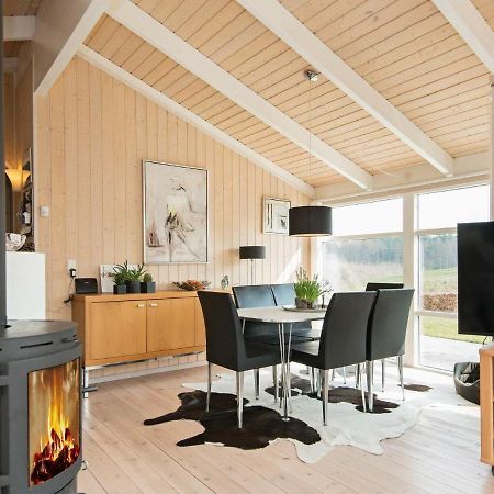 6 Person Holiday Home In Ebeltoft Exterior foto