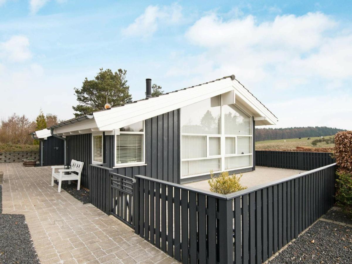 6 Person Holiday Home In Ebeltoft Exterior foto